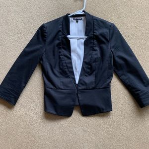 Crop Express Blazer